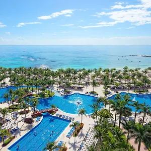 https://barcelo-maya-tropical.quintano-roohotels.com