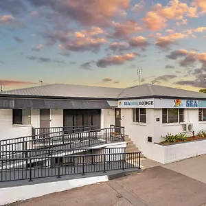 Seaside Townsville- Right Next To Coles, 2 Mins Walk To & Cbd- Passport Required Hostel Townsville