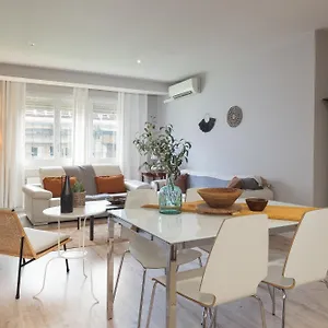 letsgo-diagonal-avenue-apartment.catalonia-hotels.com/