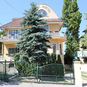 Otel Kristal, Budapeşte