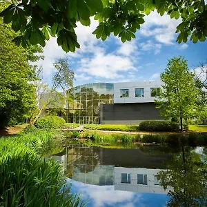 https://elewijt-center.brusselshotelsbook.com